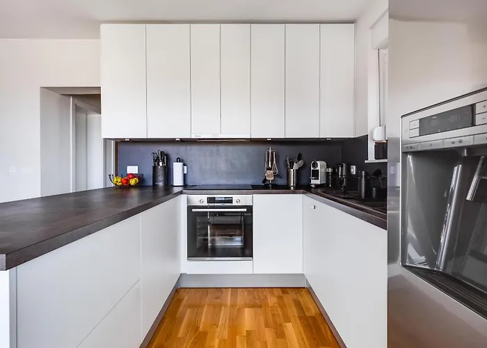 아파트 Spacious Two Bedroom With Roof Terrace, Borik