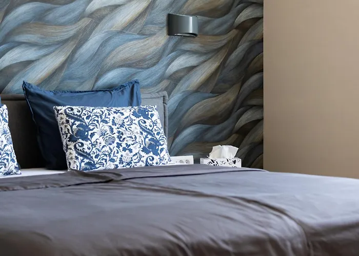 Spacious Two Bedroom With Roof Terrace, Borik 자다르