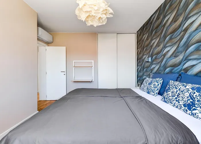 Spacious Two Bedroom With Roof Terrace, Borik Apartment